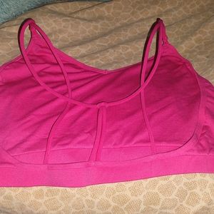Women's Medium Pink Strappy Sports Bra